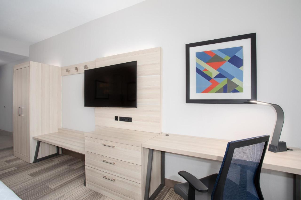 Holiday Inn Express & Suites Phoenix Glendale Dist By Ihg Екстериор снимка